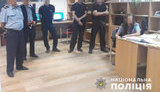 Правоохранители провели обыски и задержания на Закарпатской таможне, изъято более миллиона гривен, - полиция. ФОТОрепортаж