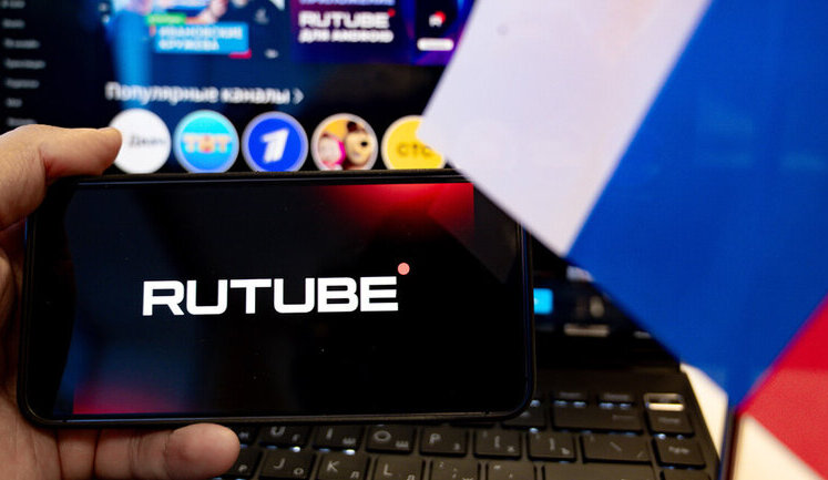 Російський "аналог" YouTube зізнався в передачі всіх персональних даних силовикам