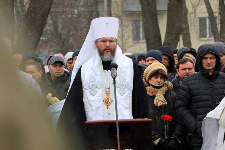 Обстріл Полтави 1 лютого: попрощалися із двома загиблими родинами
