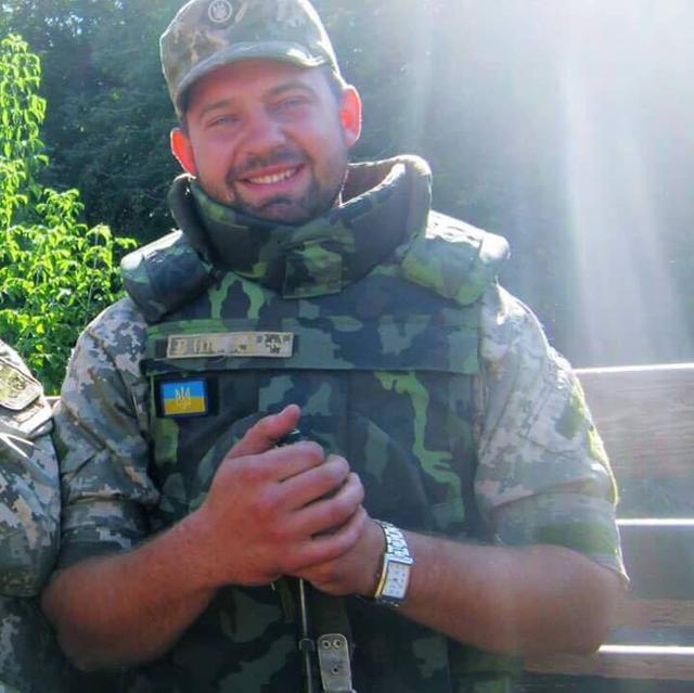 Народний Герой України Вадим Балюк: Будь-яка моя заслуга – це заслуга моїх людей. Я і під Горлівкою витягав людей завдяки своєму екіпажу 01