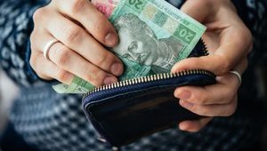 Бедность за три года упала и вернулась на довоенный уровень - 10%. Но украинцы считают, что все ухудшилось, - гендиректор КМИС Паниотто