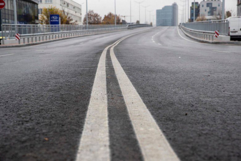У Києві відкрили рух оновленим шляхопроводом на Новокостянтинівській
