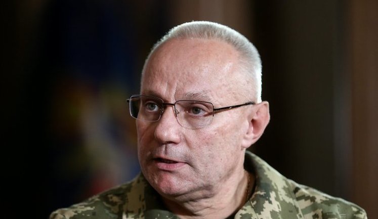 Хомчак пояснил просьбу о выделении третей служебной квартиры