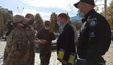 Активісти пікетують управління поліції Києва з вимогою розслідувати побиття ветерана АТО і колишнього військовополоненого Дєєва. ВІДЕО+ФОТОрепортаж
