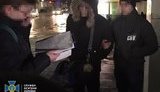 Кіберполіцейський вимагав $ 5 тис. за непритягнення до відповідальності за поширення порнографії в Житомирі, - СБУ. ФОТОрепортаж