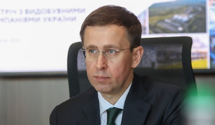 Кабмін погодив податок на посилки