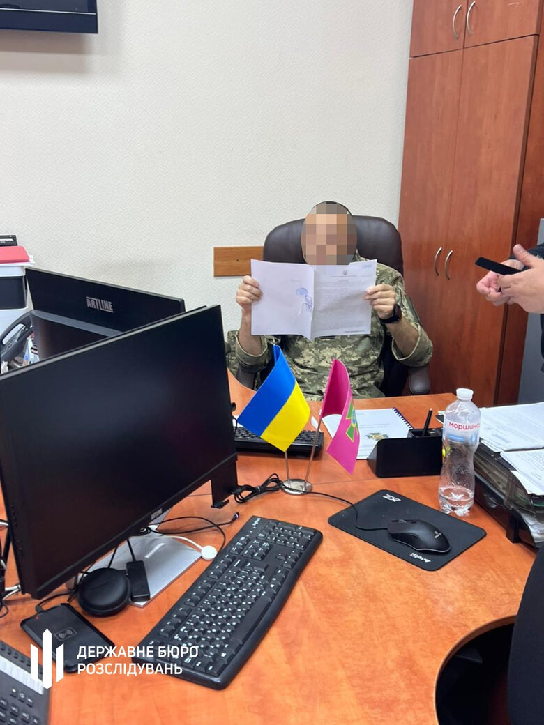 Полковника ГПСУ разоблачили при попытке дать взятку за фиктивный диагноз