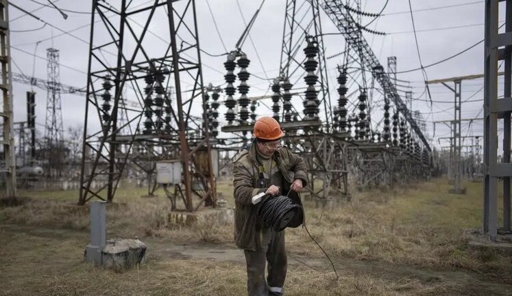 Через російські атаки є знеструмлення у кількох областях, найскладніше – на Сумщині та Чернігівщині