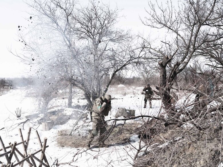 Війна — не привід для цензури, - інтерв’ю з фотографом Максимом Дондюком 26