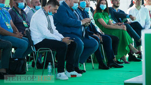 Выездное заседание "Слуги народа" на Донбассе отменили, - замглавы фракции Кравчук