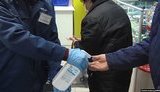 COVID-19 в ОРДЛО: лікарні переповнені, лікарів змушують самим купувати засоби захисту, в аптеках немає ліків, - ЗМІ. ВIДЕО
