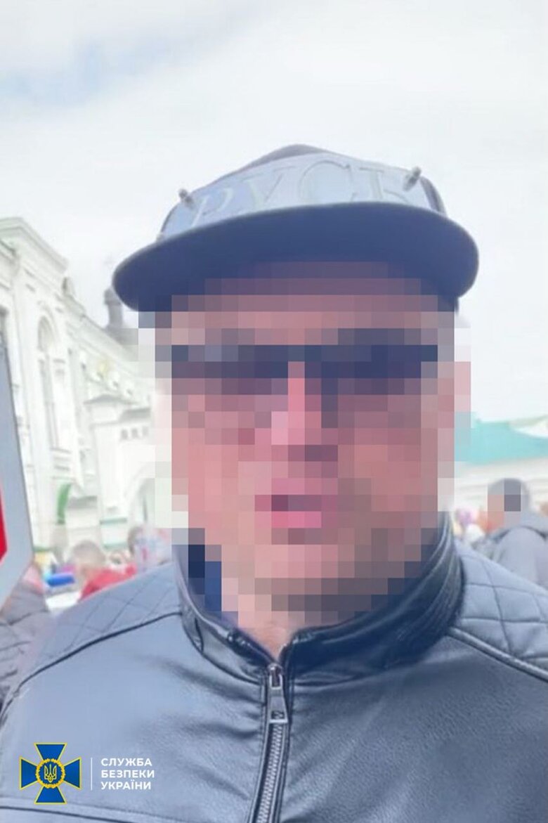 Повідомлено про підозру прокремлівському тіктокеру, який влаштовував провокації в Києво-Печерській лаврі, - СБУ 02