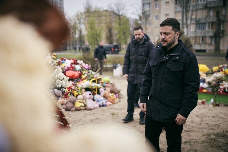 Удар по Кривому Рогу 4 апреля: Зеленский почтил память'ять загиблих