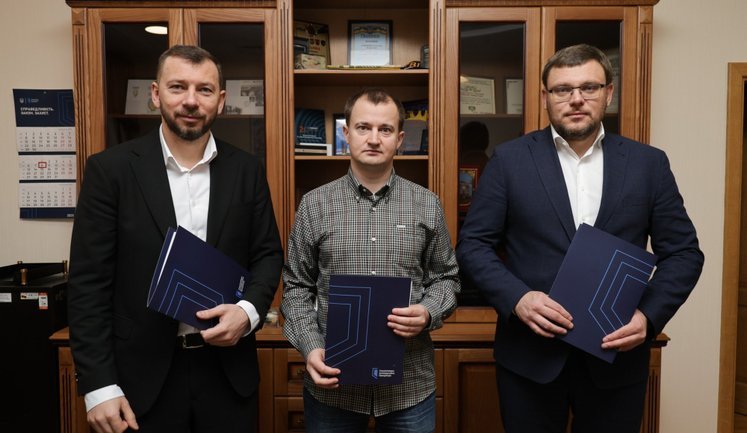 НАБУ та САП аналізуватимуть корупційні ризики в оборонних закупівлях у партнерстві з "Повернись живим": підписано меморандум. ФОТО
