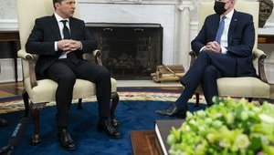Байден і Зеленський незабаром проведуть переговори, - Білий дім