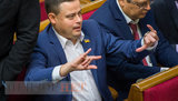 Рукопожатия "слуг народа" с Гончаруком, распальцовка Мельника и закрытие сессии, - день работы ВР 17 января. ФОТОрепортаж