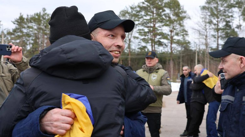 Ukraine and Russia exchanged prisoners on 6 March