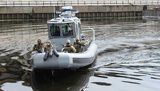 Інструктори Берегової охорони США навчили прикордонний спецназ "ДОЗОР" застосовувати катери "Safe Boat 27". ФОТОрепортаж