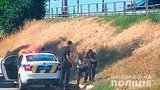 Студента иностранца, угнавшего автомобиль с двумя детьми в салоне, задержали в Полтаве, - Нацполиция. ФОТО