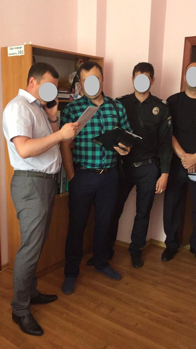 В горсовете Бердянска проходит обыск, - прокуратура 03