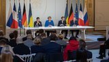 Повне, всебічне та безстрокове припинення вогню на сході України має розпочатися до кінця 2019 року, - Зеленський