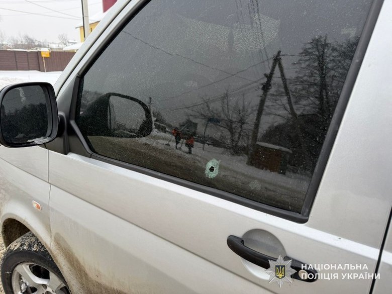 Автомобиль ТЦК обстреляли на Львовщине: что известно?