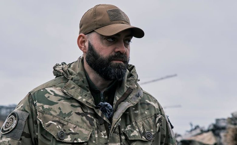 Заступник командира 133-го батальйону тероборони Ігор Кім: Ті, хто має зараз нам допомагати лісом, аби перекривати бліндажі, робити позиції, не розуміють, що завтра-післязавтра росіяни знову можуть зайти за три дні до цих рубежів 01 Заступник командира 133-го батальйону тероборони Ігор Кім: Ті, хто має зараз нам допомагати лісом, аби перекривати бліндажі, робити позиції, не розуміють, що завтра-післязавтра росіяни знову можуть зайти за три дні до цих рубежів 01