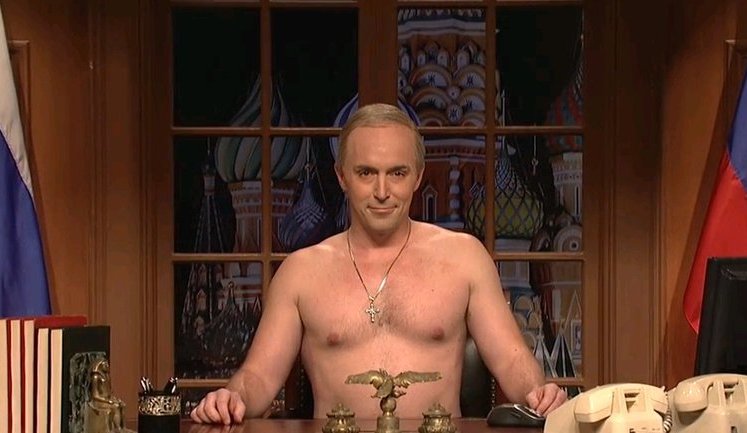 "Вчера мы сделали Трампа 45-м президентом США": В комедийном шоу голый "Путин" поздравил американцев. ВИДЕО