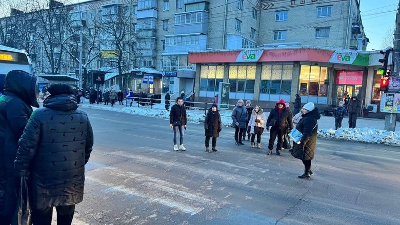 A protest against power cuts took place in Khmelnytskyi
