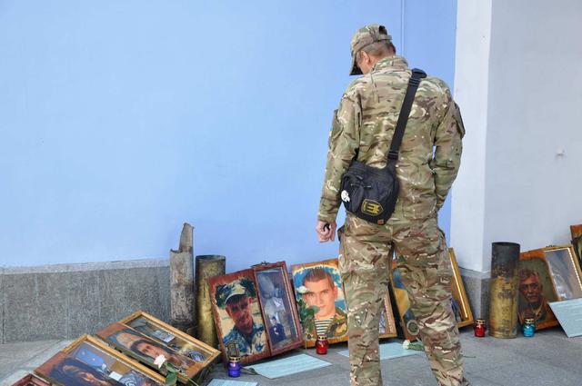 Kyiv commemorates fighters killed in Ilovaisk three years ago 22 Kyiv commemorates fighters killed in Ilovaisk three years ago 22