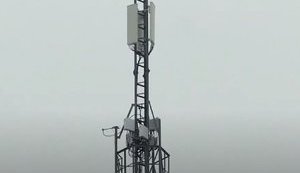 "Укртелеком" предоставляет услуги во всех областях, кроме Луганской, а Vodafone запускает вышку вблизи Ирпеня.