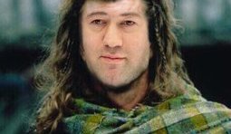 Браслет снял, но одеяло решил, на всякий случай, оставить...