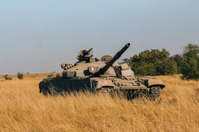 На недавних учениях танковый взвод полка Азов показал, что может выполнять боевые задачи наравне с подразделениями ВСУ, - Павлюк 03