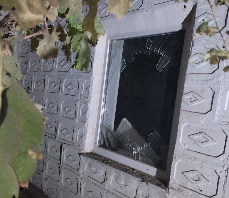 Над Днепропетровщиной сбиты 12 Шахедов, обломками поврежден объект критической инфраструктуры в Днепре 05