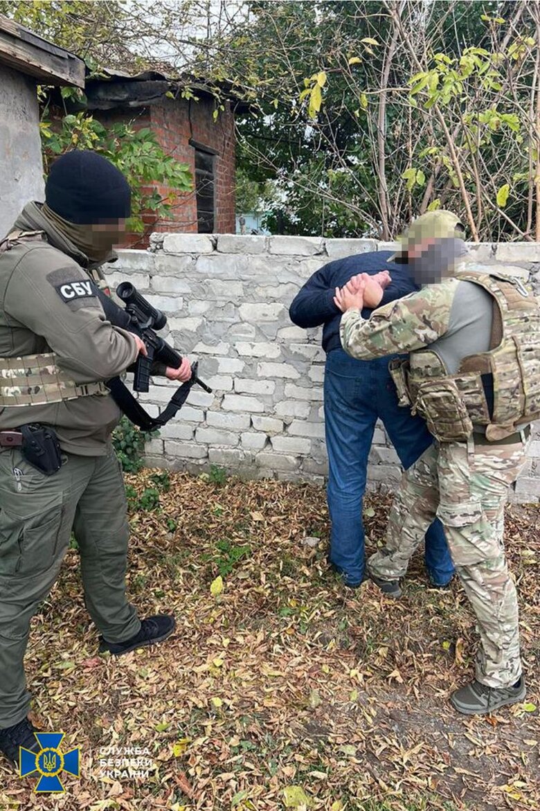 SBU in Donetsk region detained Russian informant 02