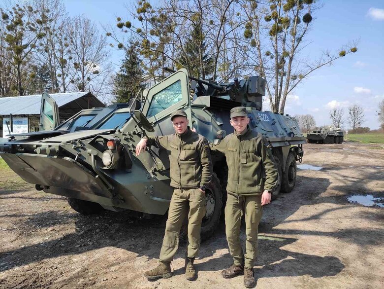 хмурий