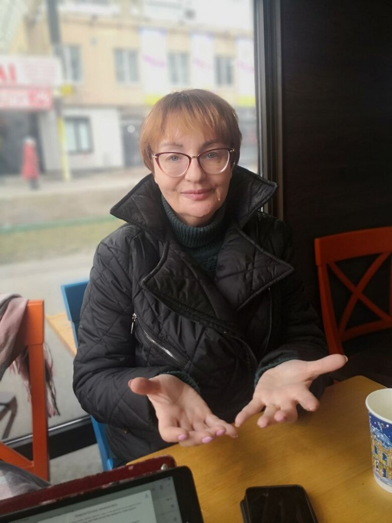 Російським полоненим допомагають, як нашим бійцям. Лише намагаєшся не думати, що це росіяни. Щоб не розстріляти чи не задушити, - парамедик Тетяна Скиртач, позивний Ромашка 06