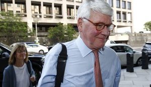 Присяжные в США признали лоббиста Януковича Крейга невиновным