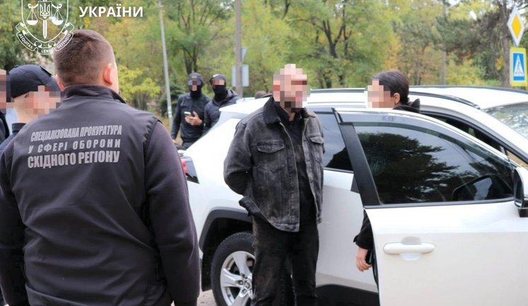 Перевод военнослужащего в тыл за $4500: должностному лицу ТЦК на Донетчине сообщили о подозрении. ФОТОрепортаж