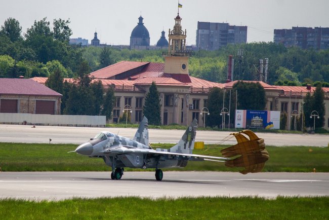 Львовский авиаремонтный завод передал ВСУ капитально отремонтированный МиГ-29МУ1 05