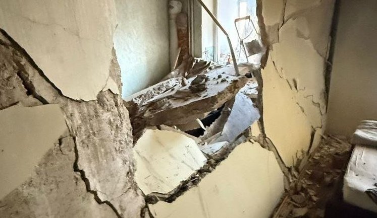 Пожар в многоэтажке во Львове, где погиб мужчина, вызвал взрыв гранаты, - полиция