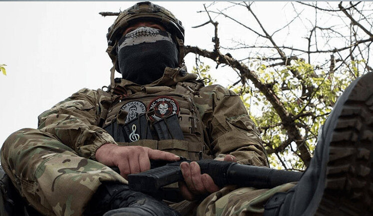 Російський солдат Морозов розповів як зеки з "Вагнера" грабують і принижують російських десантників із 51-го полку 106-ї повітряно-десантної дивізії ЗС РФ