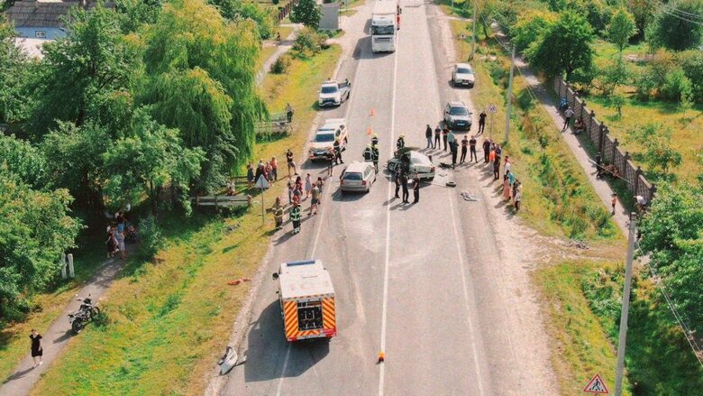 Child died in road accident in Rivne region, 8 more people were injured, - State Emergency Service 03