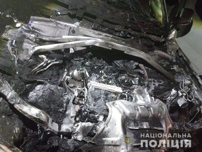 Депутату облради в Рівному підпалили автомобіль, - поліція 03