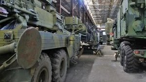 Україна з початку року не фінансує закупіві та ремонту озброєнь через відсутність грошей на Держоборонзамовлення