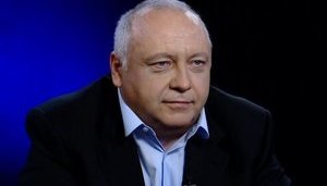 "Poroshenko promised to sell his business. In my opinion, he must keep his pledge," – PPB faction leader Hryniv
