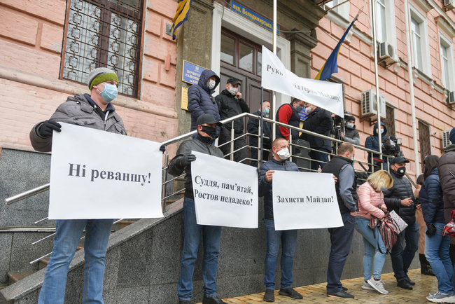 Це переслідування не тільки Тані, а це переслідування української боротьби за незалежність під час Майдану, - Яценюк підтримав Чорновол 02