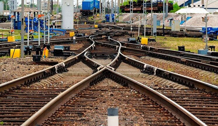Saboteurs set fire to relay cabinets at Moscow railway. VIDEO