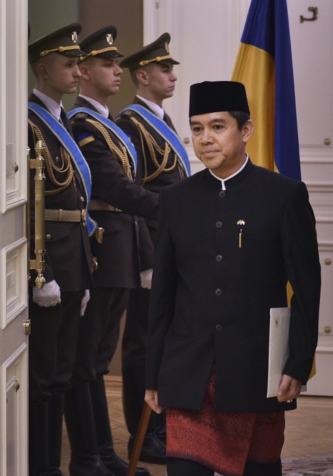 Порошенко прийняв вірчі грамоти від послів Індонезії, Вєтнаму, Австралії та Іспанії 01