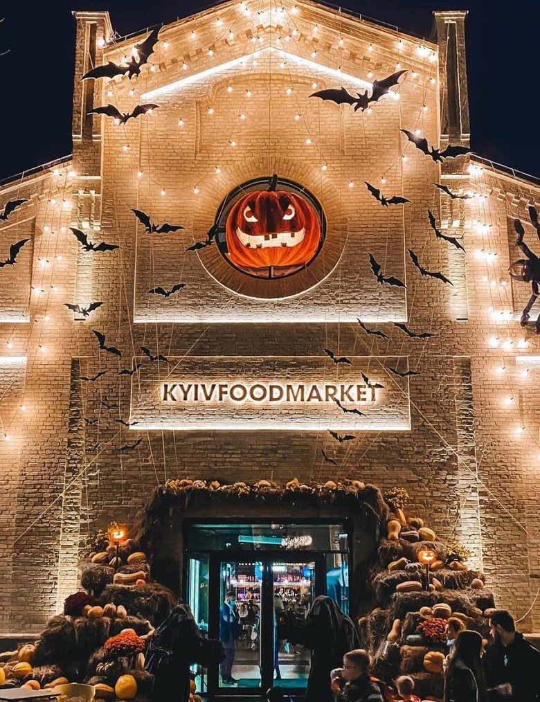 У Києві з 4 листопада на реновацію закривається Kyiv Food Market